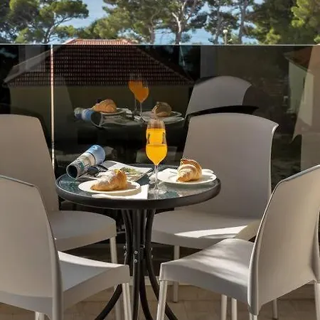 Apartment Hrvoje -nur 50m Bis Zum - Makarska Exklusiv *